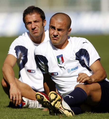 赛后他在社 赛后他在社