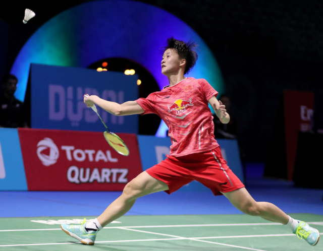 我们拭目以 我们拭目以